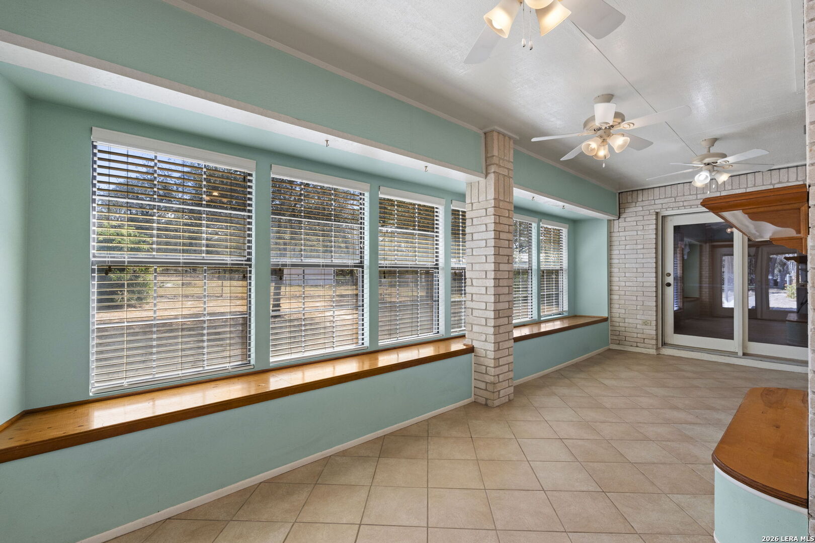 360 Bear Ridge Drive La Vernia TX 78121