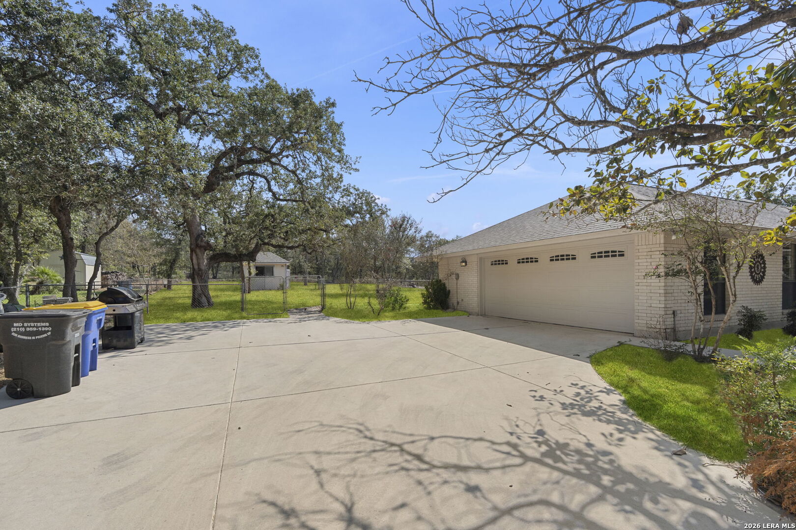 360 Bear Ridge Drive La Vernia TX 78121