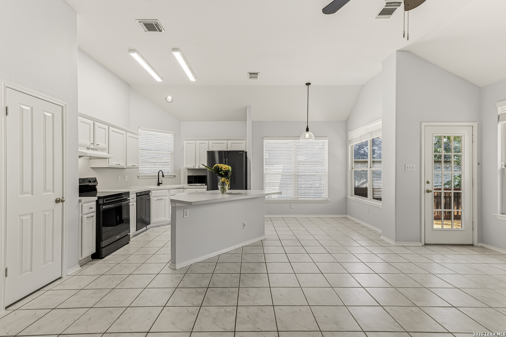 2002 Simpson Trail San Antonio TX 78251