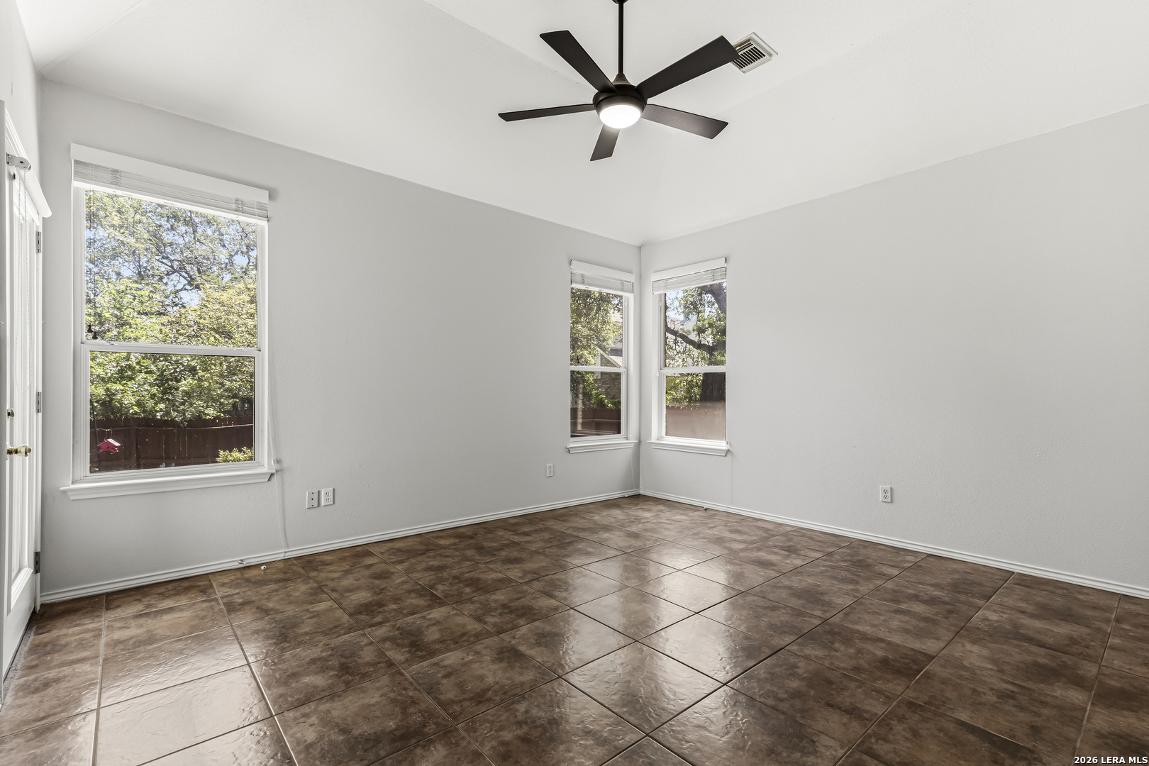 2002 Simpson Trail San Antonio TX 78251