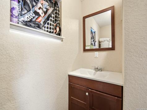 179 Howle Avenue San Antonio TX 78223