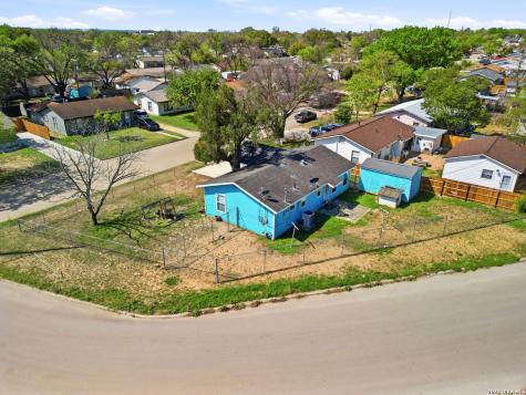179 Howle Avenue San Antonio TX 78223