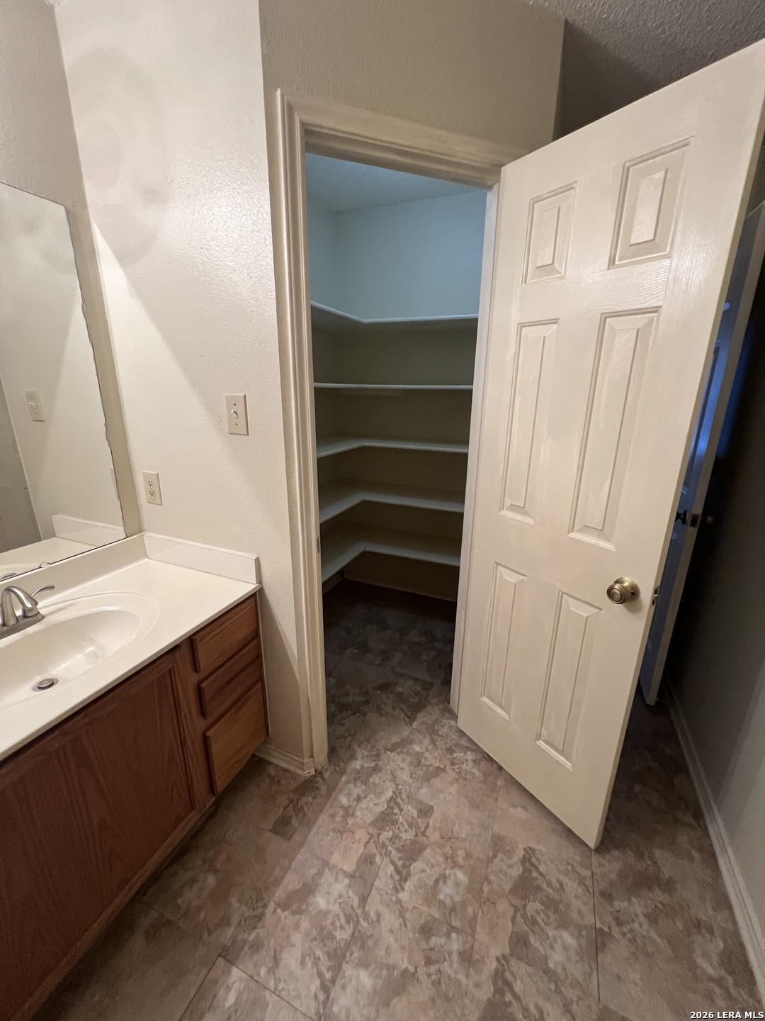2628 Westover View San Antonio TX 78251