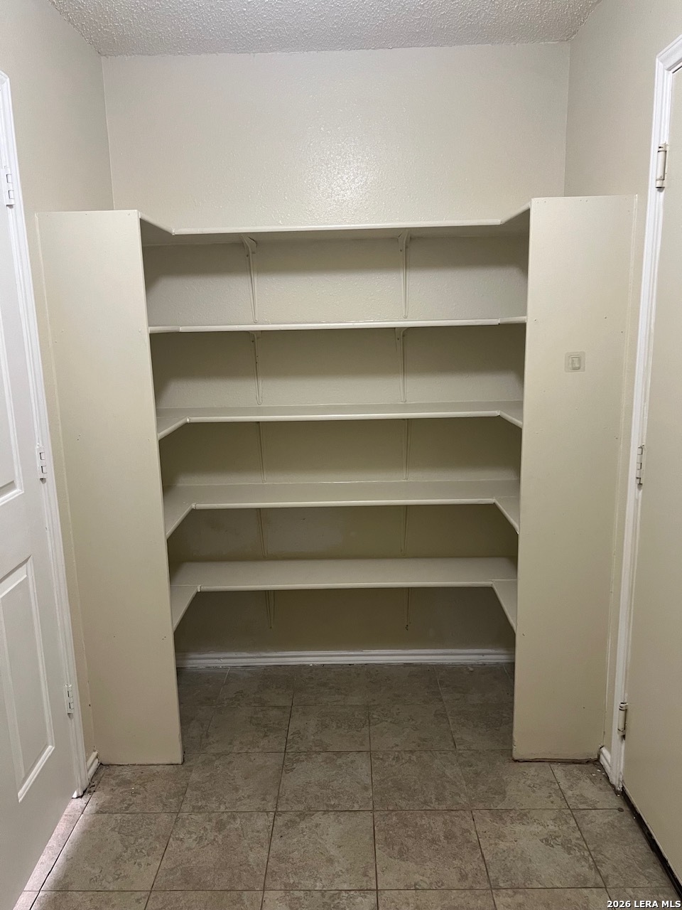 2628 Westover View San Antonio TX 78251