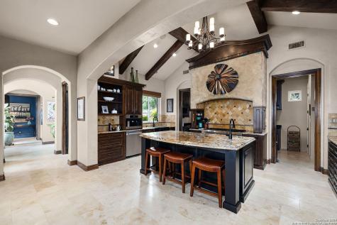 2170 Sierra Madre Canyon Lake TX 78133