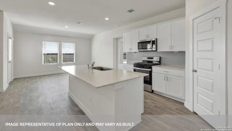 426 Kolbo Crossing Cove Lockhart TX 78644