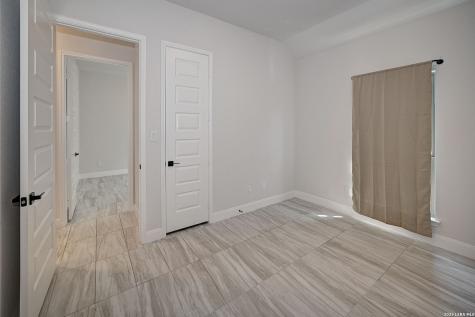 24118 Sidehill Lie San Antonio TX 78261