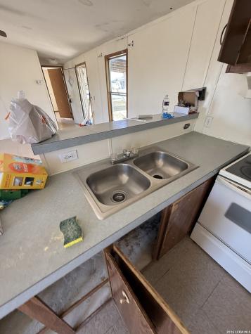2811 Southern Breeze Hondo TX 78861