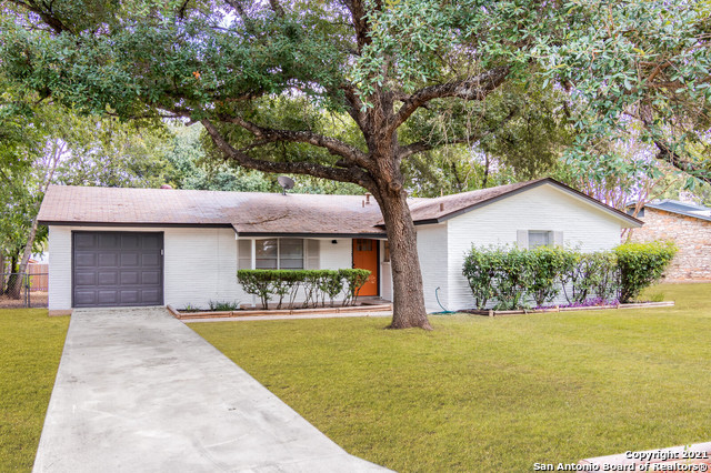 8258 Campobello Drive San Antonio TX 78218