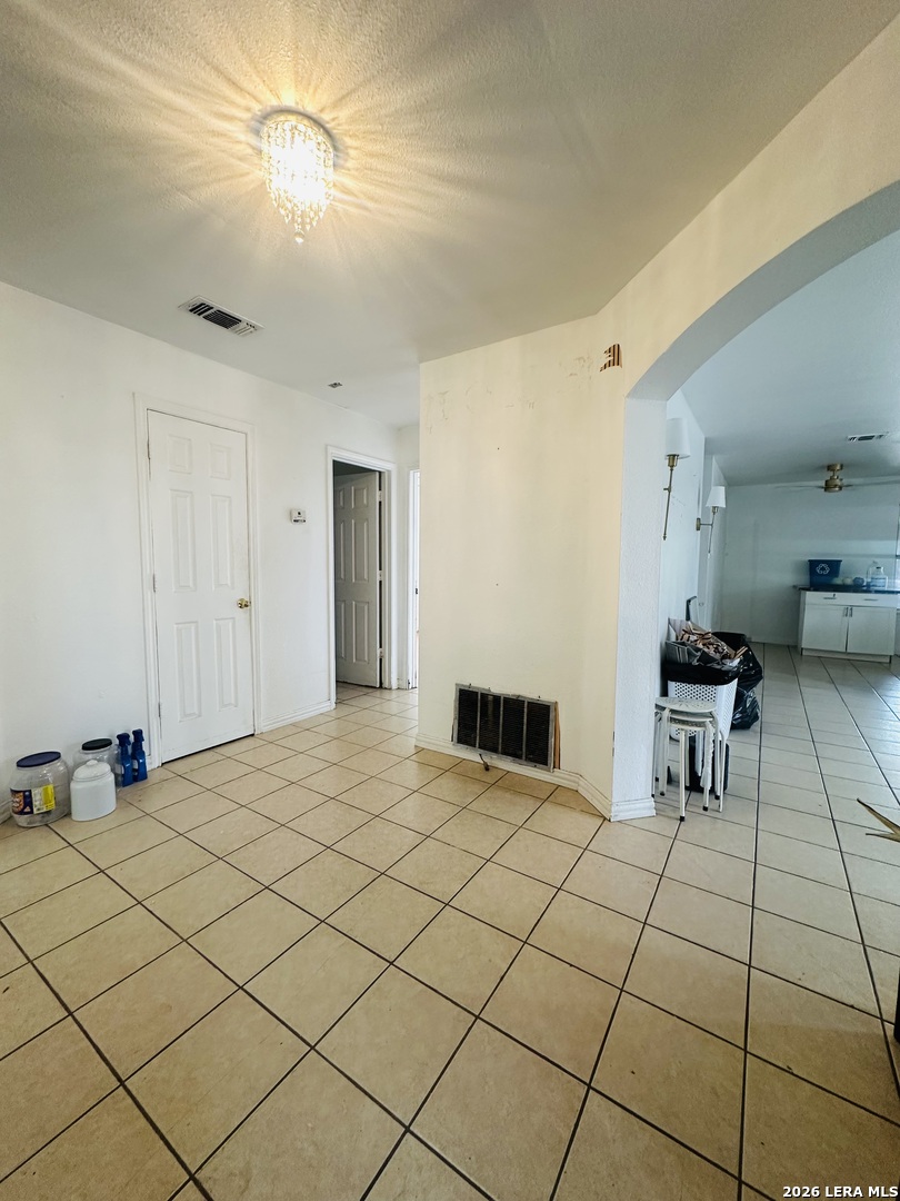 5830 Larkmeadow Drive San Antonio TX 78233