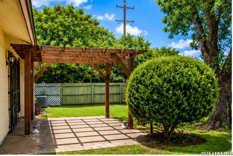 618 Sawtooth San Antonio TX 78245