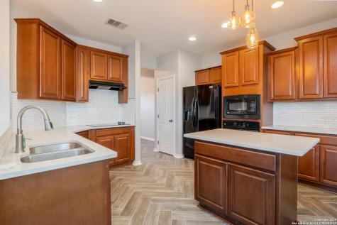 206 Club View West Seguin TX 78155