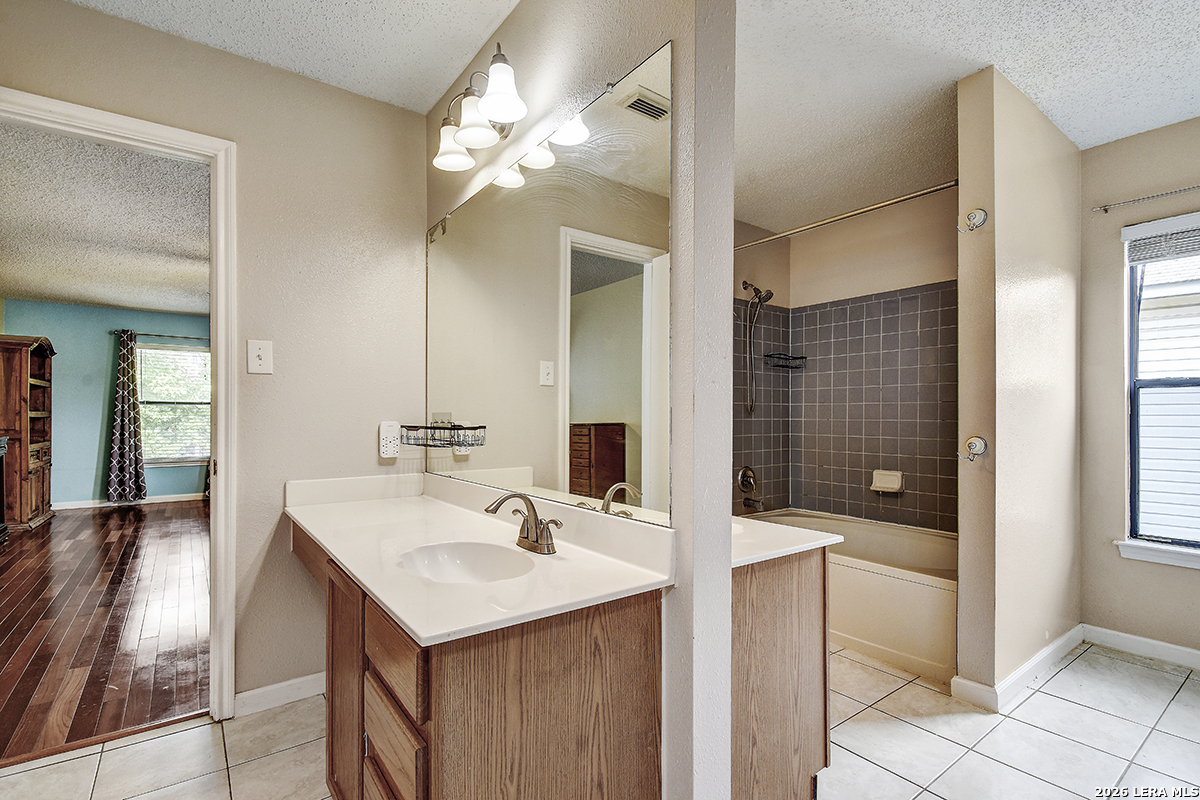 9202 Victory Pass Drive San Antonio TX 78240