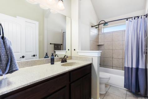 24006 Alpine Lodge San Antonio TX 78258