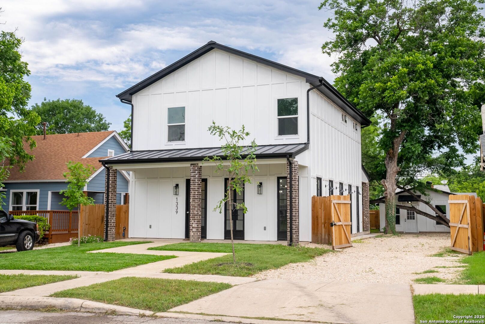 1339 Schley San Antonio TX 78210