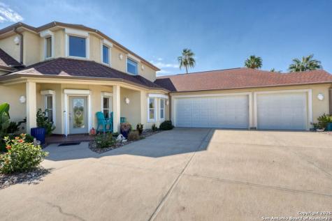 411 Porpoise Drive Aransas Pass TX 78336