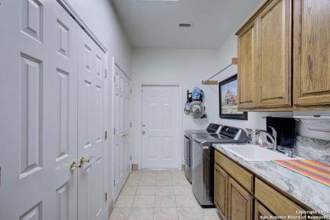 411 Porpoise Drive Aransas Pass TX 78336