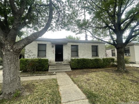 304 Burcham Avenue San Antonio TX 78221
