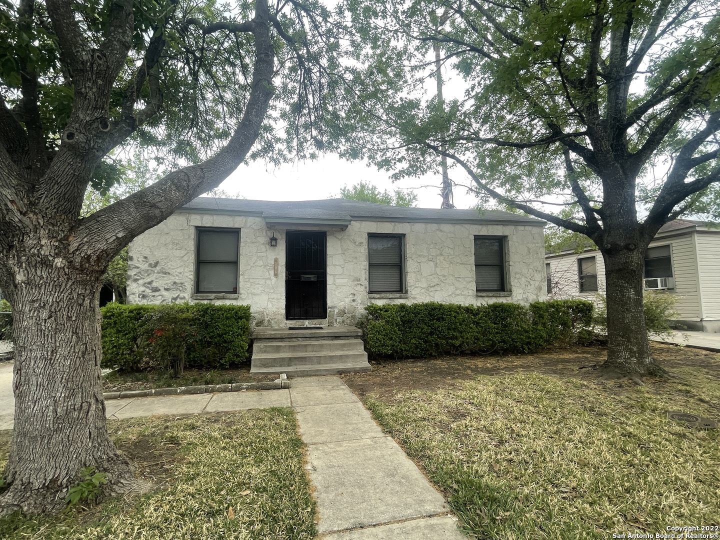 304 Burcham Avenue San Antonio TX 78221