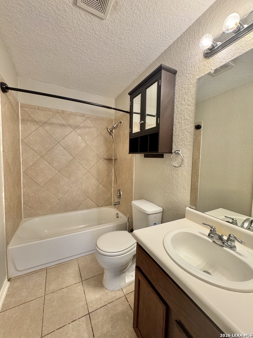 710 Scarlet Ibis San Antonio TX 78245