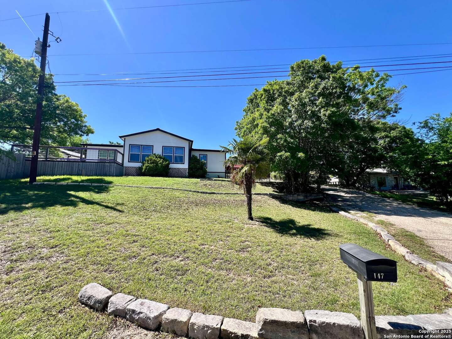 147 Silver Creek Kerrville TX 78028