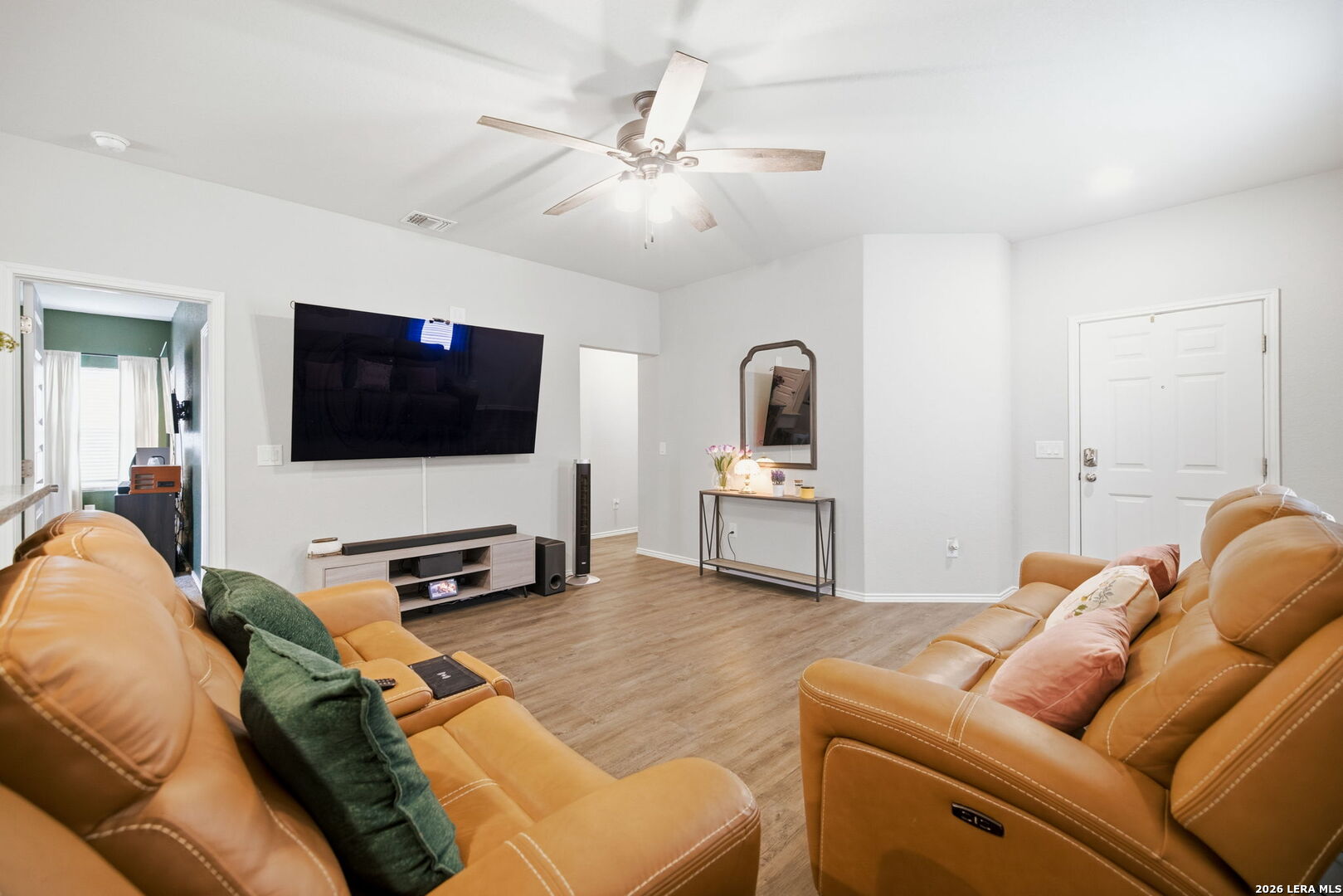 3214 Farm Oak San Antonio TX 78223