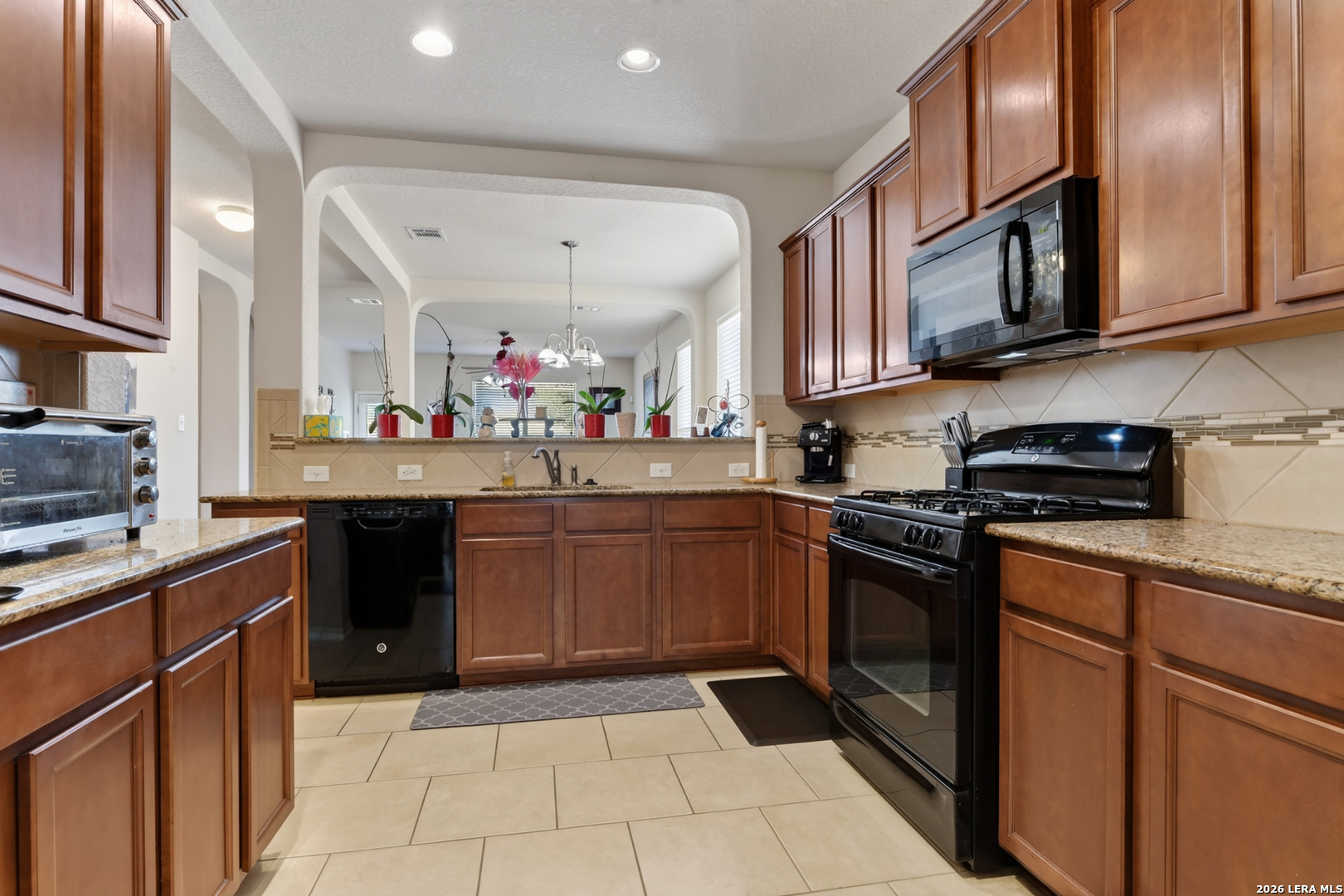 2965 Mineral Springs Schertz TX 78108