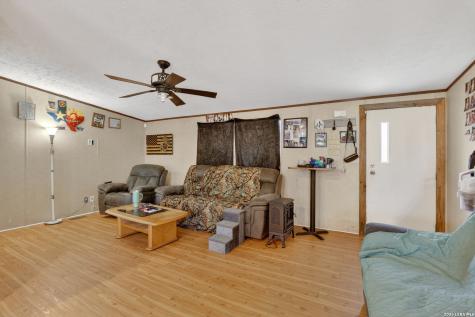 1707 Medina Circle San Antonio TX 78264