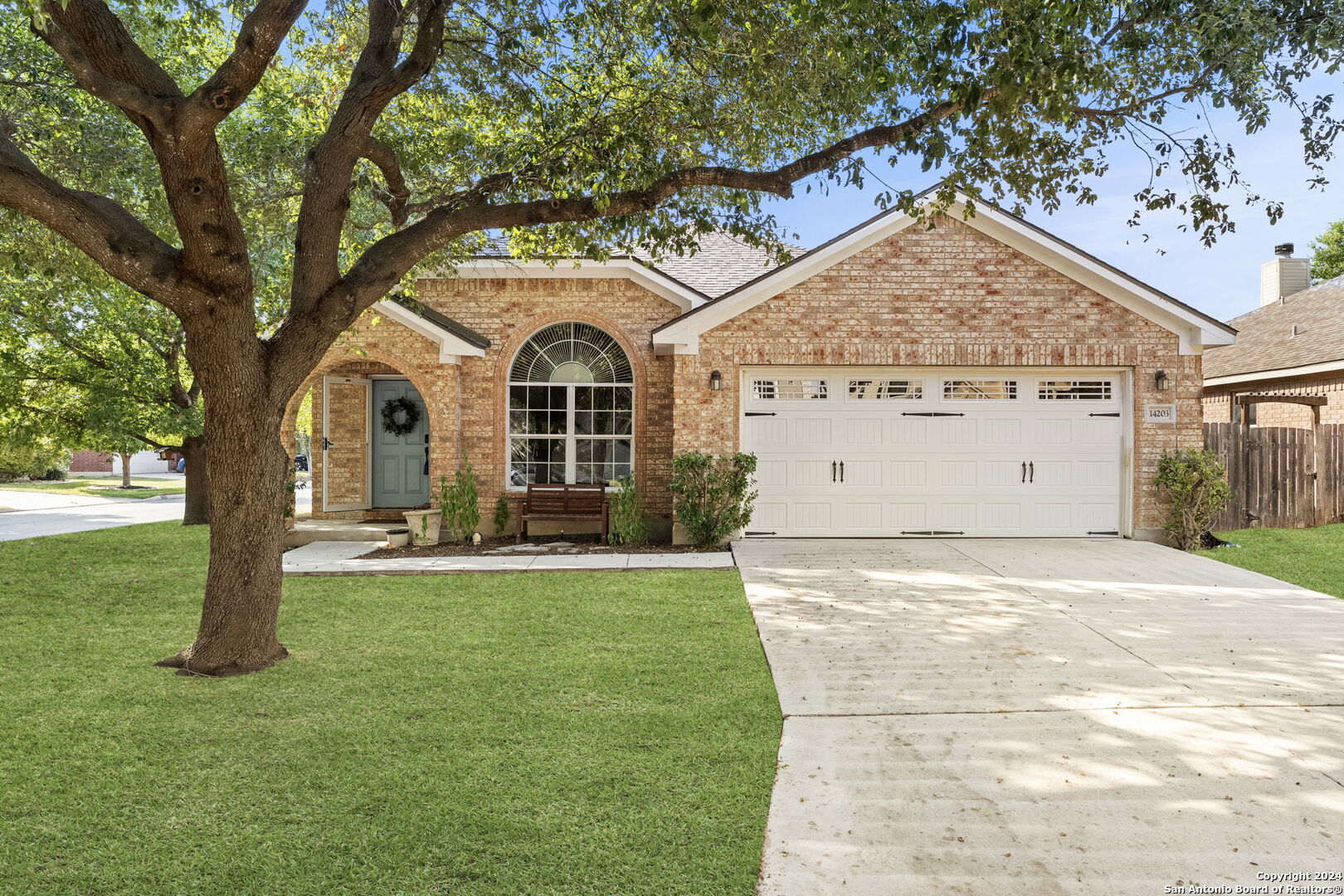 14203 Man O War San Antonio TX 78248