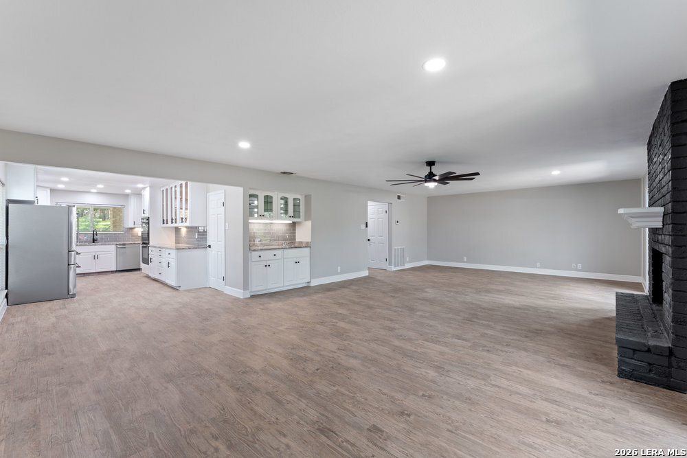 14115 Moss Farm Street San Antonio TX 78231
