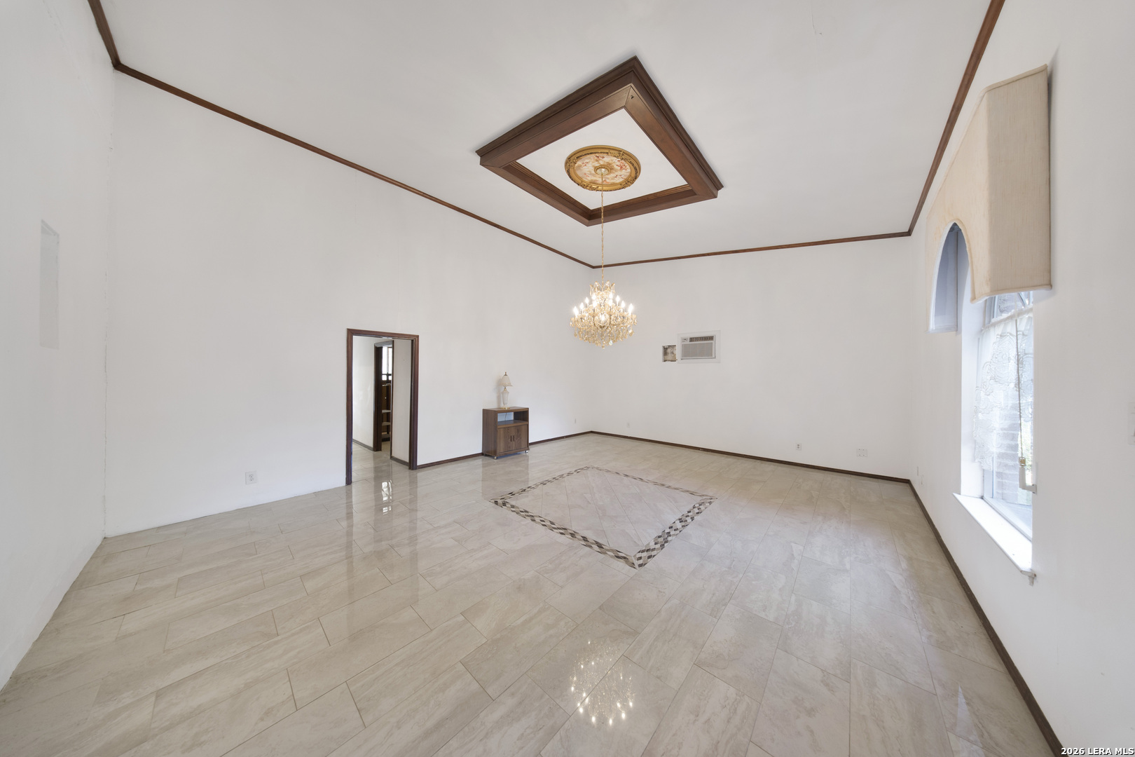 2150 W Summit Avenue San Antonio TX 78201