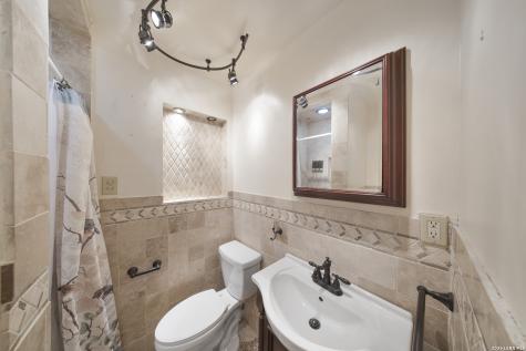 2150 W Summit Avenue San Antonio TX 78201