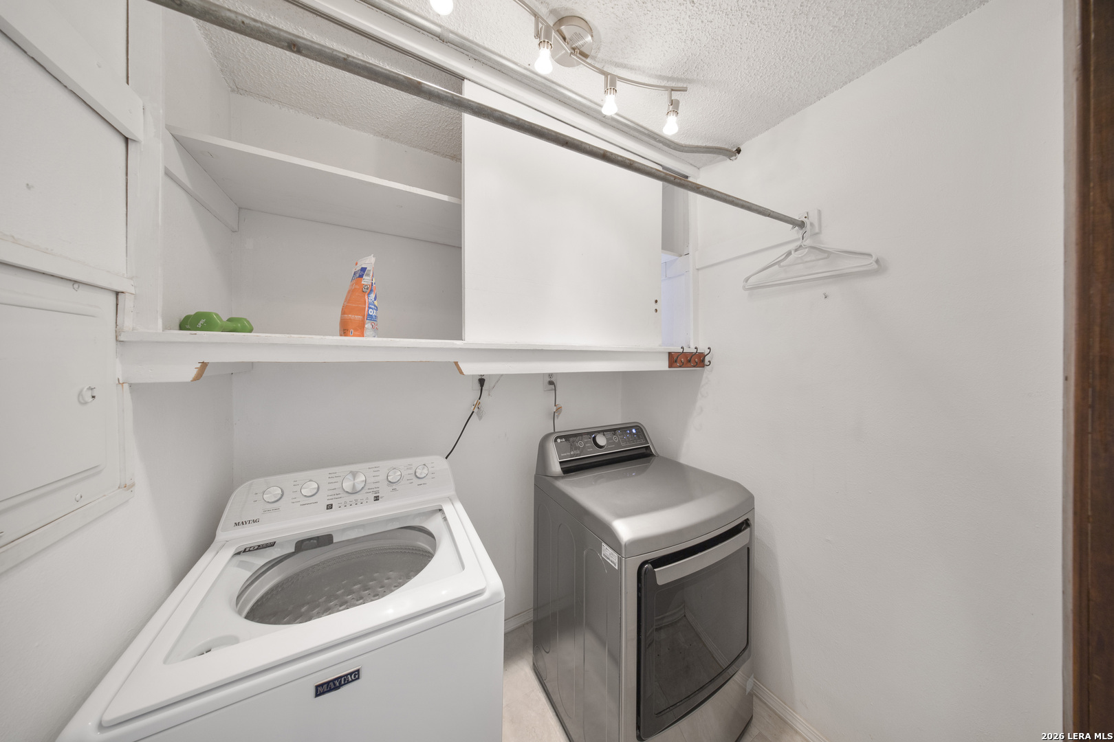 2150 W Summit Avenue San Antonio TX 78201