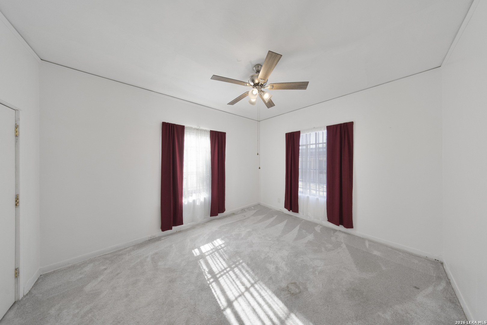 2150 W Summit Avenue San Antonio TX 78201
