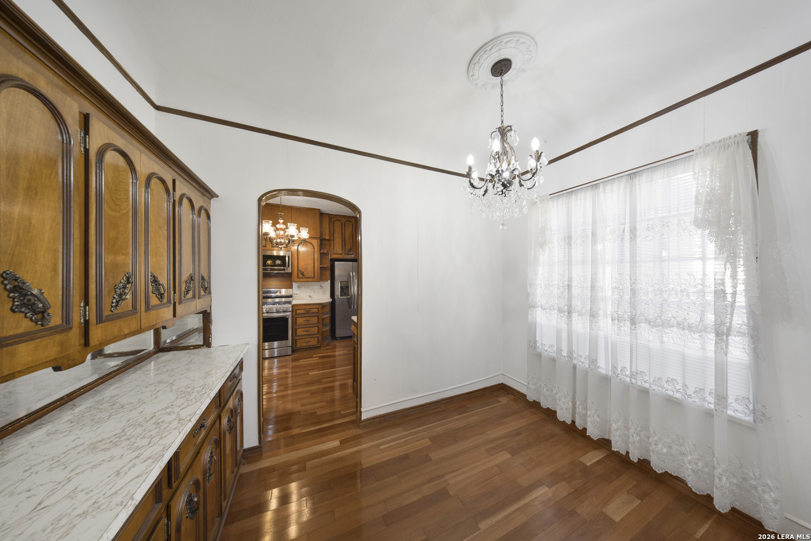 2150 W Summit Avenue San Antonio TX 78201