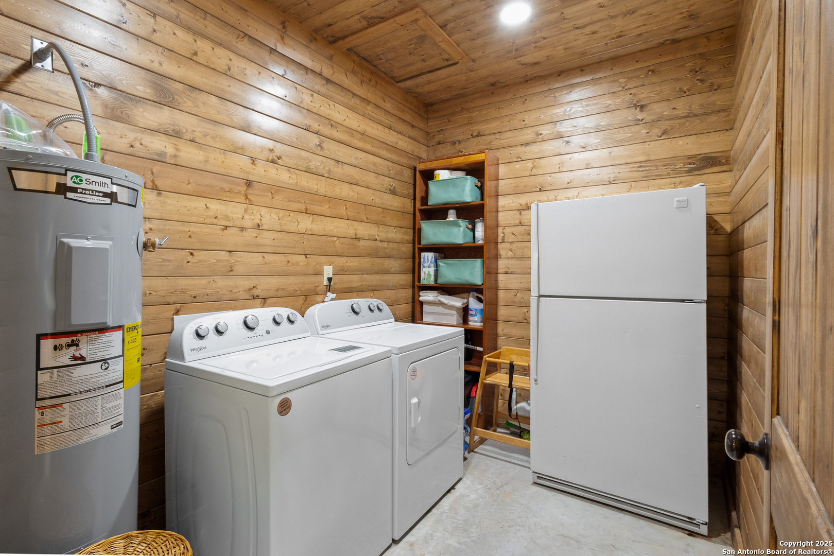 370 Johnny Seibert Lane Leakey TX 78873