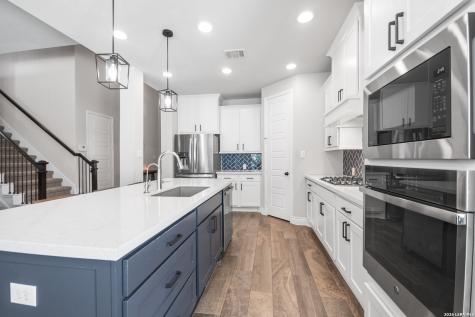 123 Capano Creek Boerne TX 78006