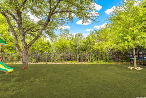 159 Newcourt Boerne TX 78006