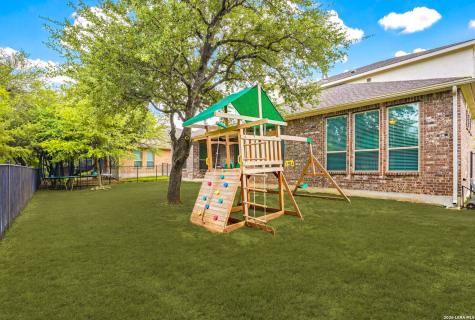 159 Newcourt Boerne TX 78006