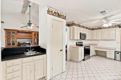 1723 Copperfield San Antonio TX 78251