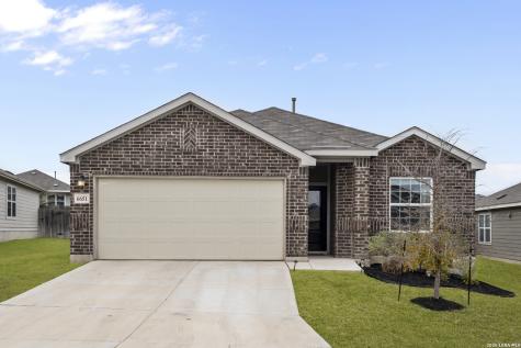 6651 Beehive San Antonio TX 78252