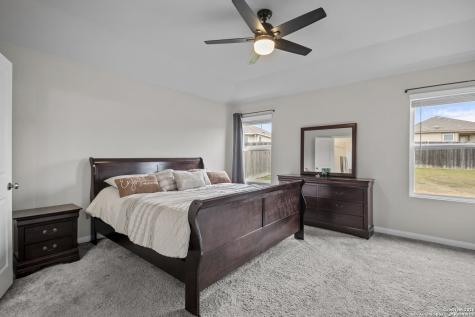 6651 Beehive San Antonio TX 78252