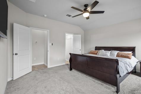 6651 Beehive San Antonio TX 78252
