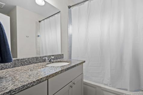 6651 Beehive San Antonio TX 78252