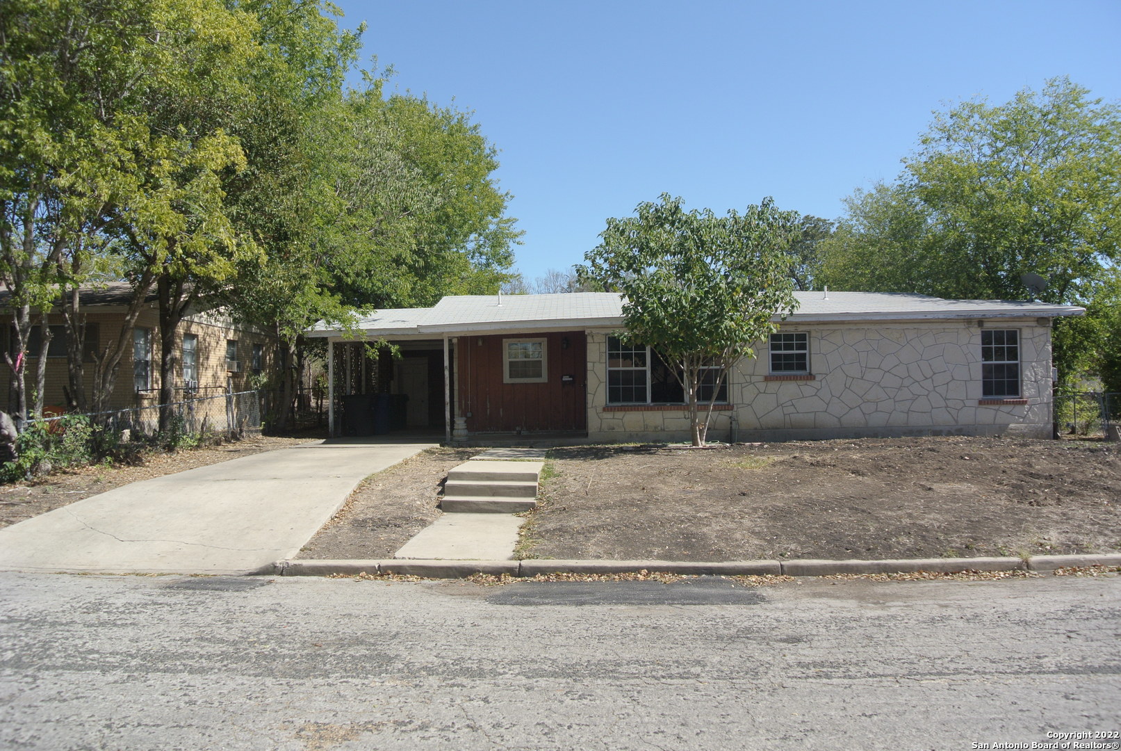 105 Halvern Drive San Antonio TX 78228