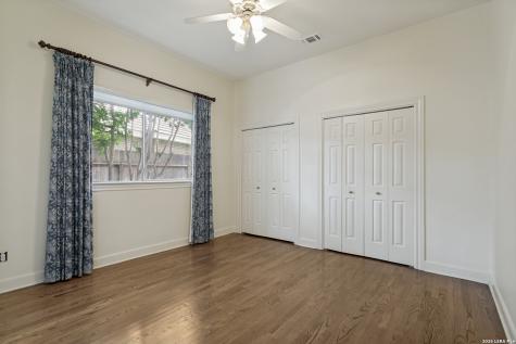 79 Longsford San Antonio TX 78209
