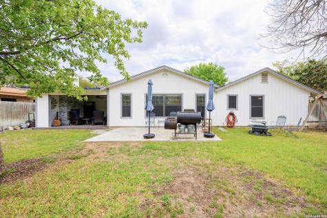 9715 La Rue San Antonio TX 78217
