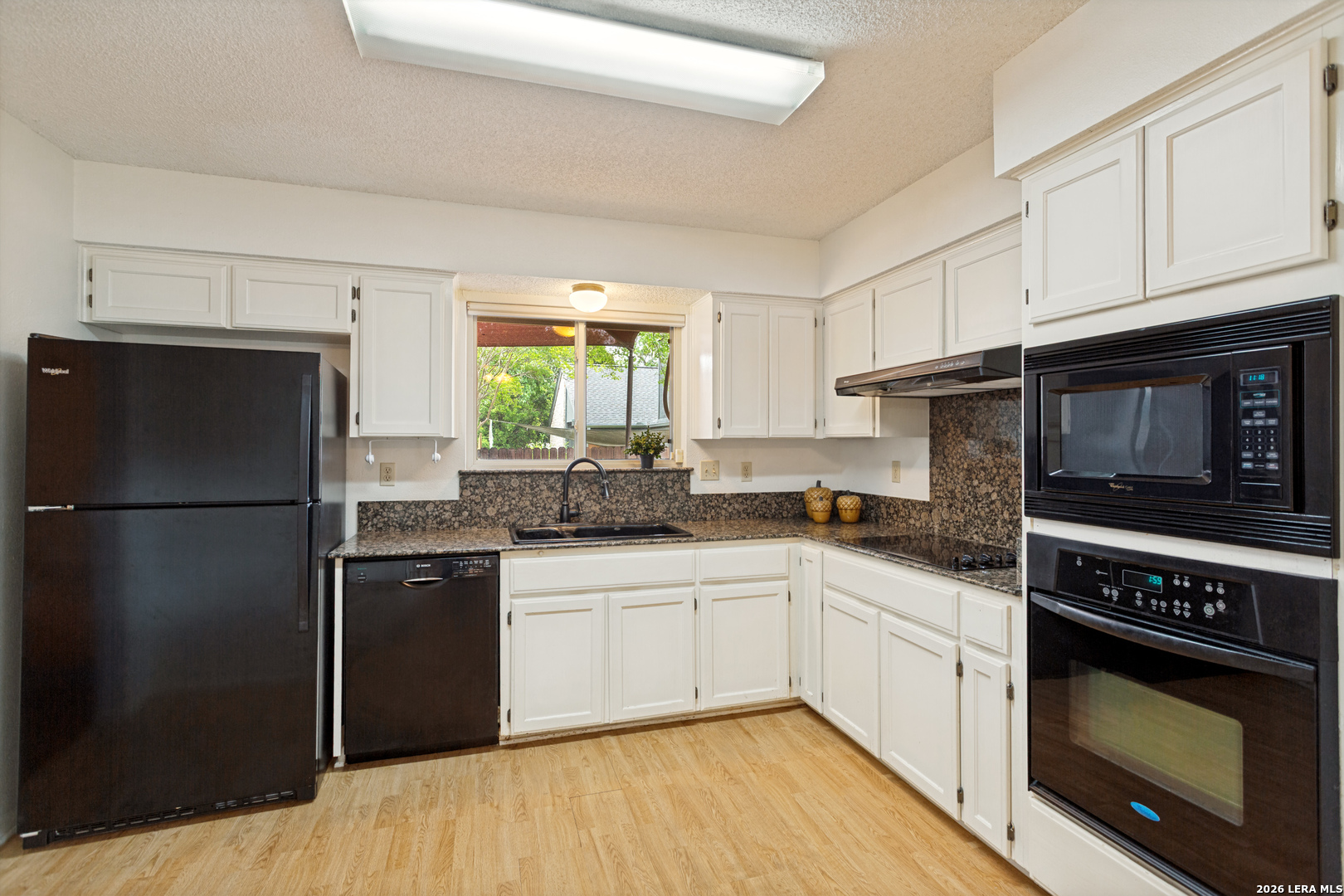 11906 Pepperidge San Antonio TX 78213