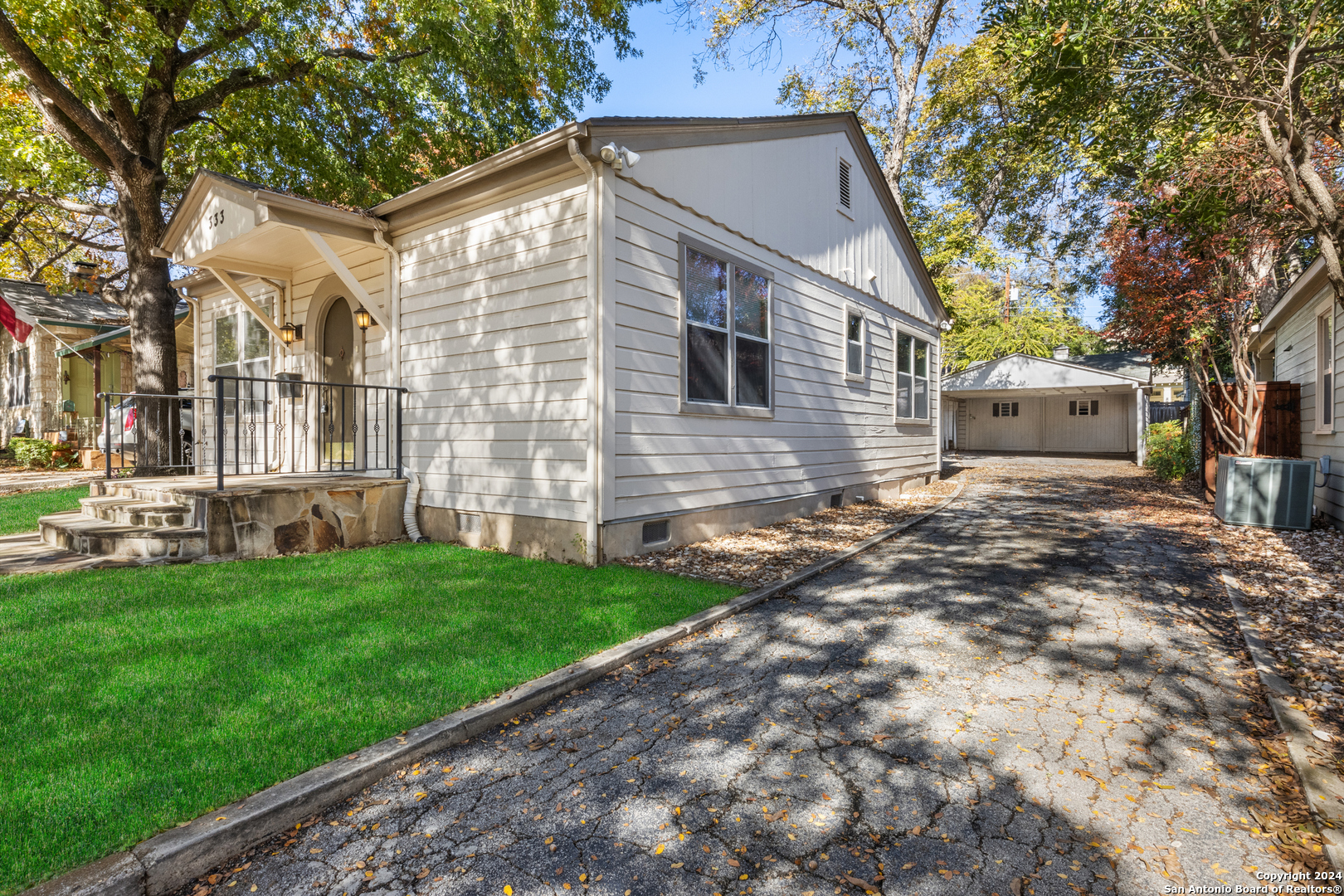 333 Redwood Street Alamo Heights TX 78209