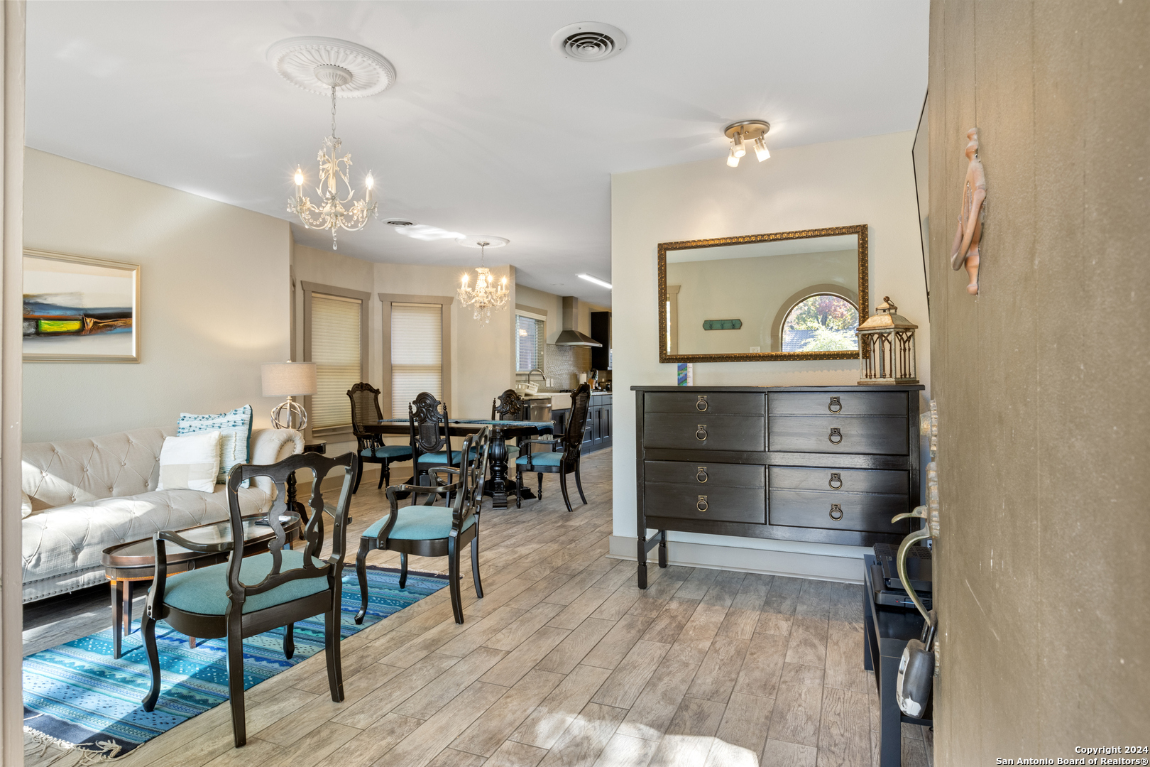 333 Redwood Street Alamo Heights TX 78209